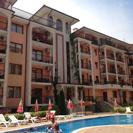 Gardenia Apartments พรีมอร์สโก ภายนอก รูปภาพ